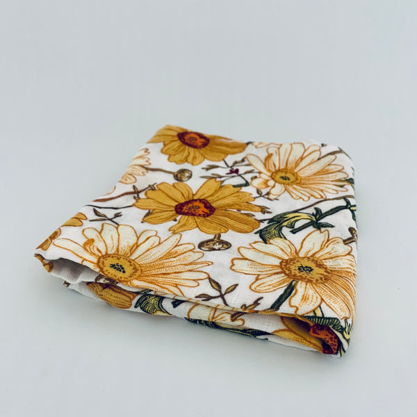 Cotton/ Bamboo Swaddle: Daisy Dreaming