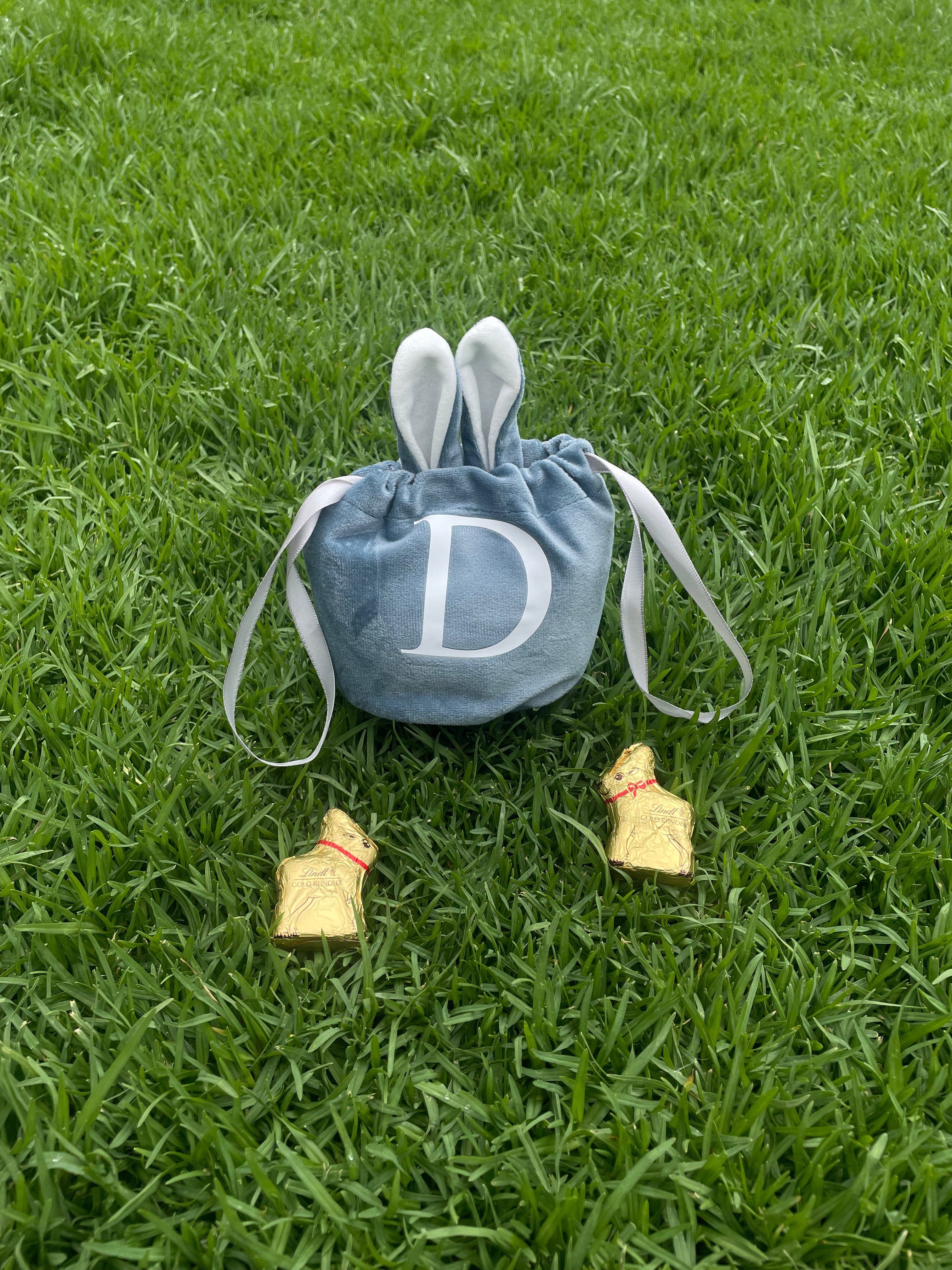 ‘D’ Mini Easter Hunting Bag in Blue